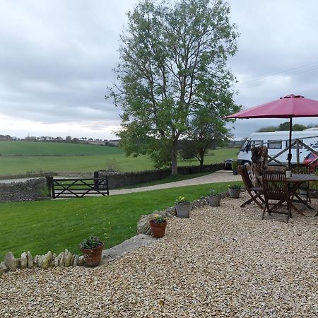 Thames Head Wharf - Historic Cotswold Cottage With Stunning Countryside Views Cirencester Extérieur photo
