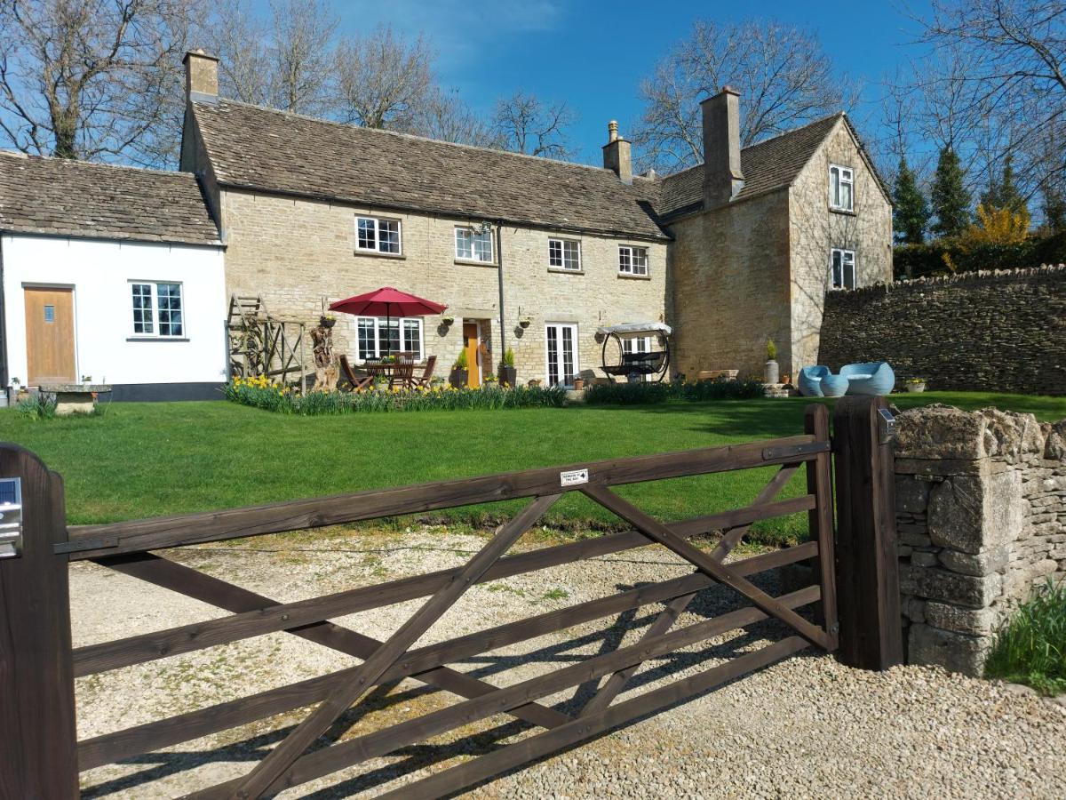 Thames Head Wharf - Historic Cotswold Cottage With Stunning Countryside Views Cirencester Extérieur photo